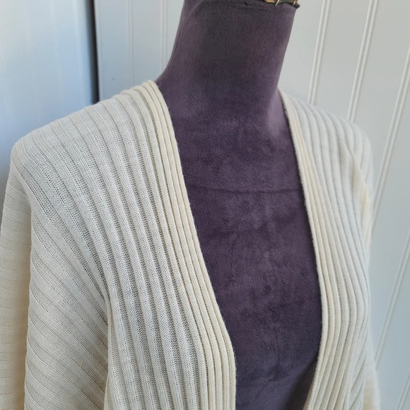 Kenneth Cole New York Women Beige Tan Poncho Open Front Cardigan Acrylic OS - Picture 10 of 11